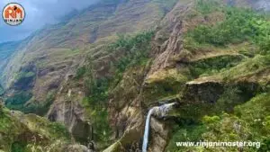 Waterfall at Torean Route